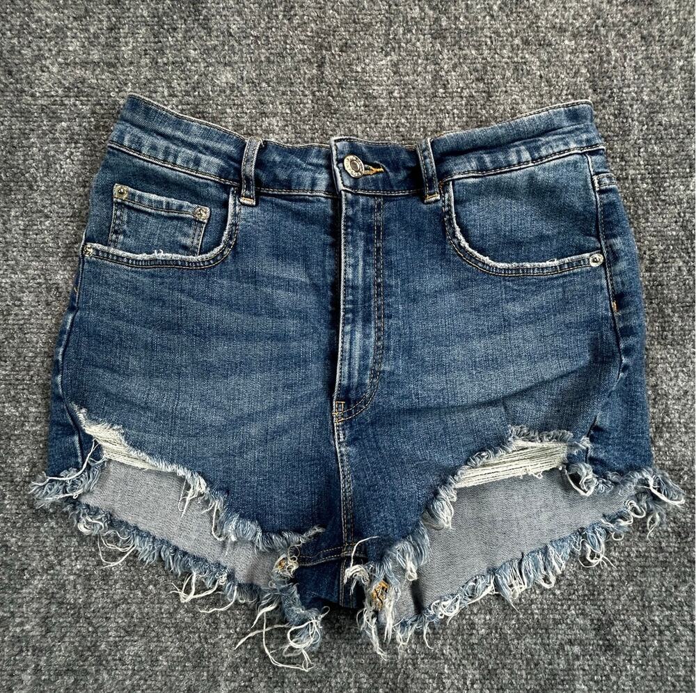 Zara High Rise Distressed Denim Shorts Women's US 6 Frayed Raw Hem Blue